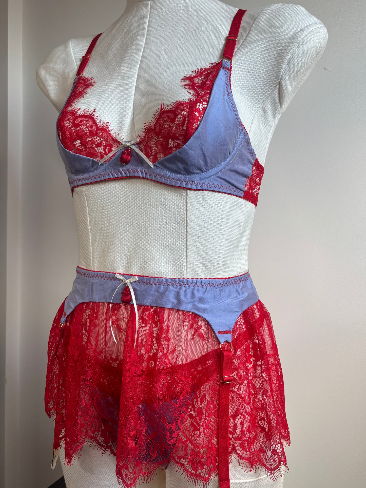 Seraphim Suspender Belt