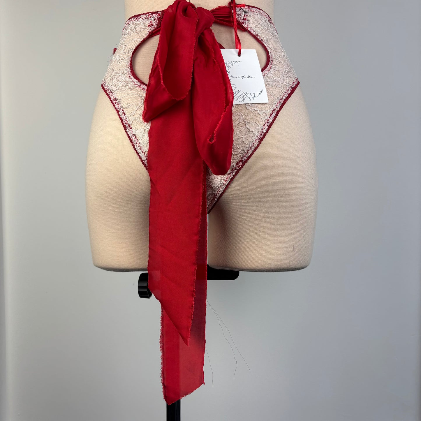 Lace Peephole Knicker