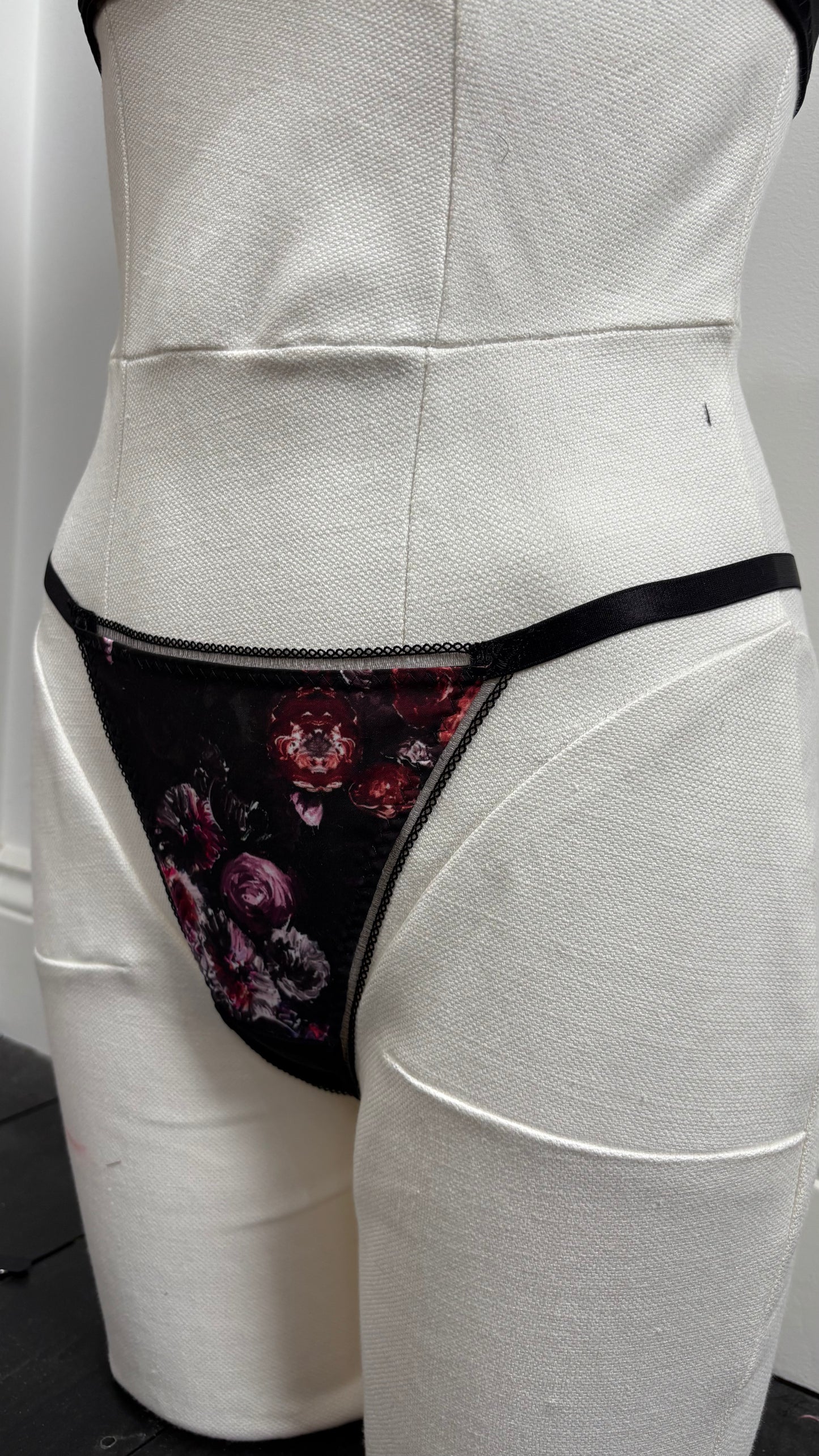 Dark Floral Lingerie Set