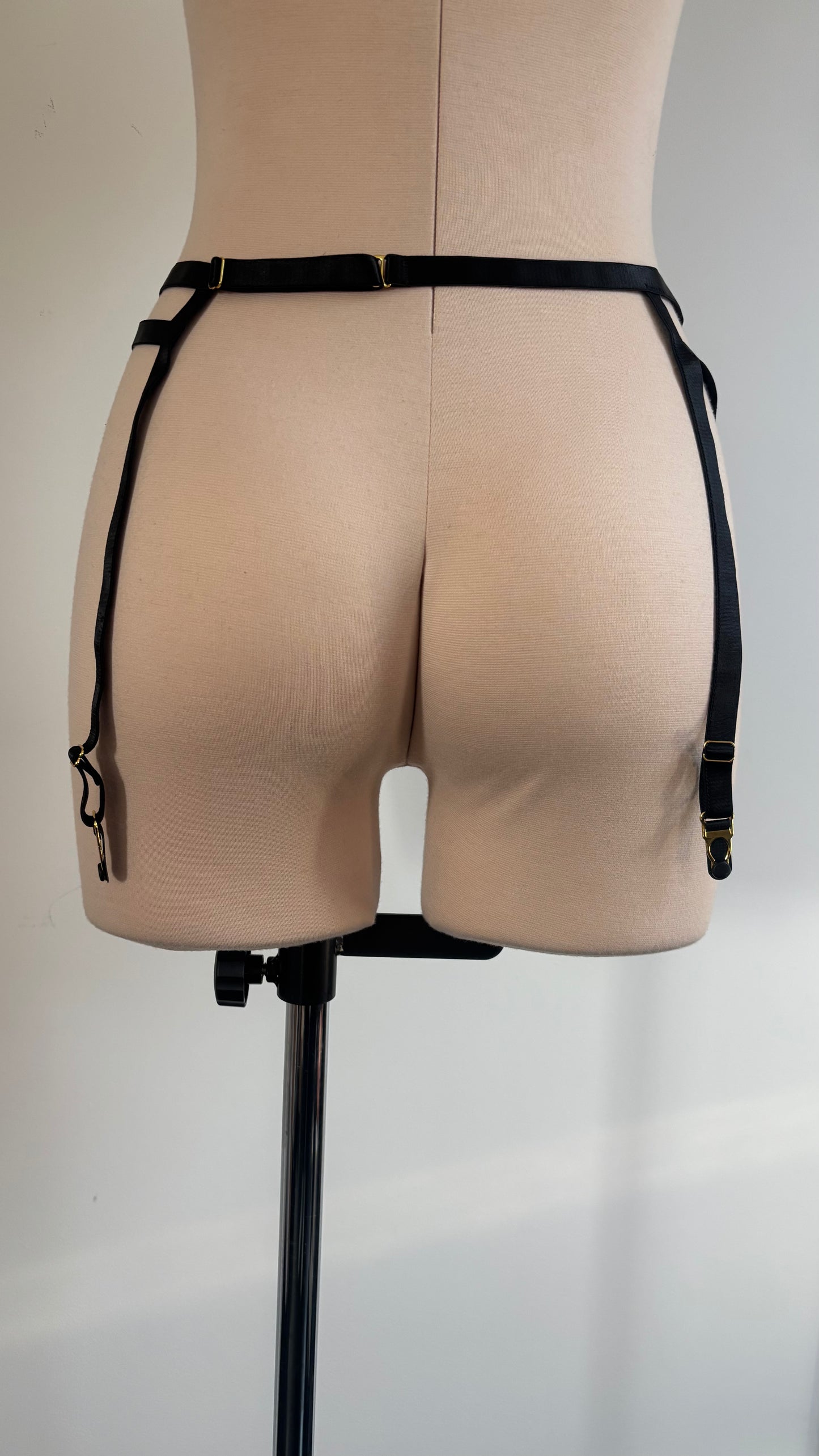 Strappy Suspender Belt
